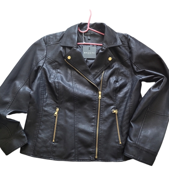 Jackets - Picture 3 of 4